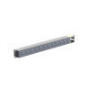 PDU Básico para Distribución de Energía, Enchufe de Entrada NEMA 5-15P, Con 12 Contactos NEMA 5-20R, Instalación Horizontal d...